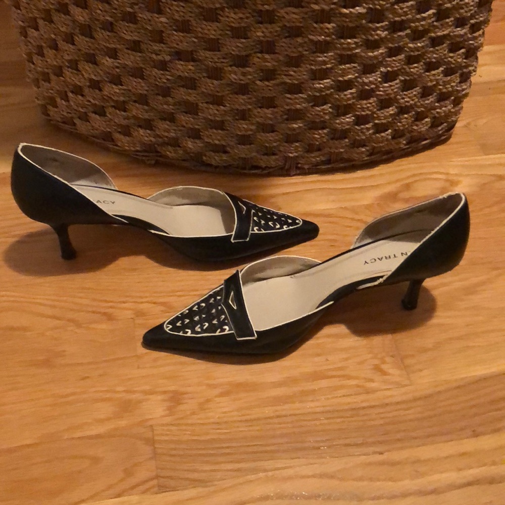 Black and White Ellen Tracy High Heels